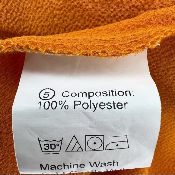 8/10 Shein Orange Pumpkin Short Sleeve Blouse V Neck Top - Picture 4 of 8